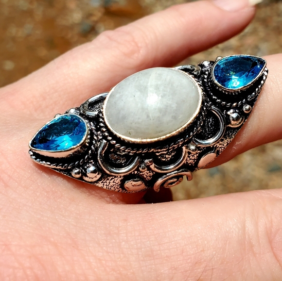 New Rainbow Moonstone & Blue Topaz 925 Silver Statement Ring. - Picture 5 of 15